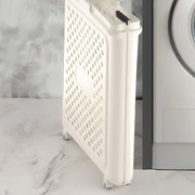 Lightweight foldable washing basket with ergonomic handles