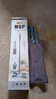 Hands-free microfiber mop with a 360° rotating head, perfect for thorough cleaning.