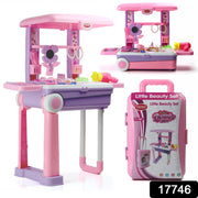 Assorted pretend play makeup and hair accessories from the kids beauty set.