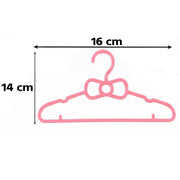 Space saving hanger set for children's closets